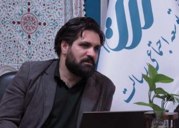 حکمرانی پلتفرمها در عصر دیجیتال: چگونه پلتفرمها خلق و خوی کاربران خود را تغییرمیدهند!