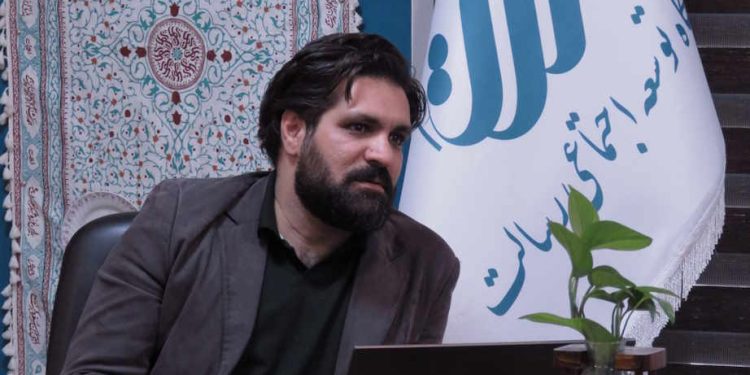 حکمرانی پلتفرم‌ها در عصر دیجیتال: چگونه پلتفرم‌ها خلق و خوی کاربران خود را تغییرمی‌دهند!